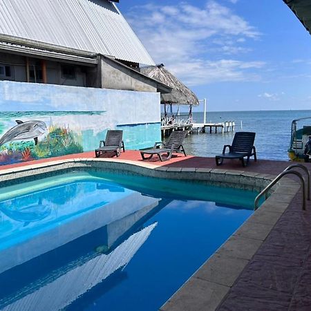Hotel El Delfin Lívingston Exteriör bild